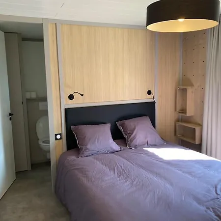 Cottage Climatise Avec Piscine A 300M De La Plage *