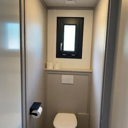 Cottage Climatise Avec Piscine A 300M De La Plage