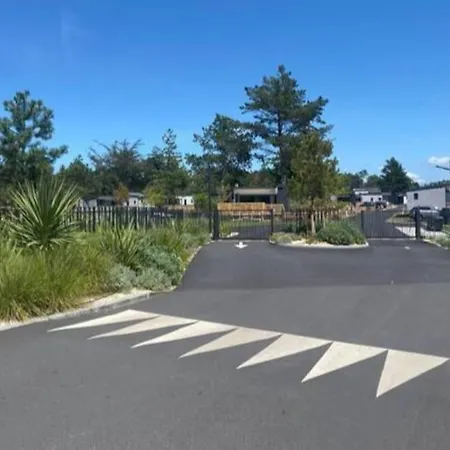 Appartamento Avec Piscine à 300m De La Jullouville-les-Pins