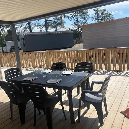 Cottage Climatise Avec Piscine A 300M De La Plage Apartament Jullouville-les-Pins
