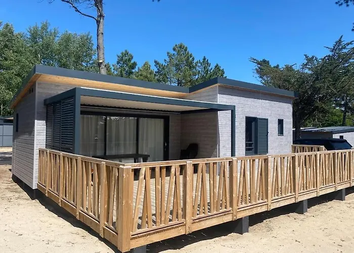 Avec Piscine A 300m De La Jullouville-les-Pins